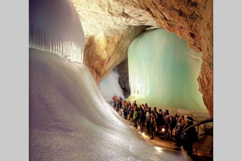 Alpenrelax Haus Weidmannsheil Wohnen Im Romantischen Forsthaus Werfen Luaran gambar