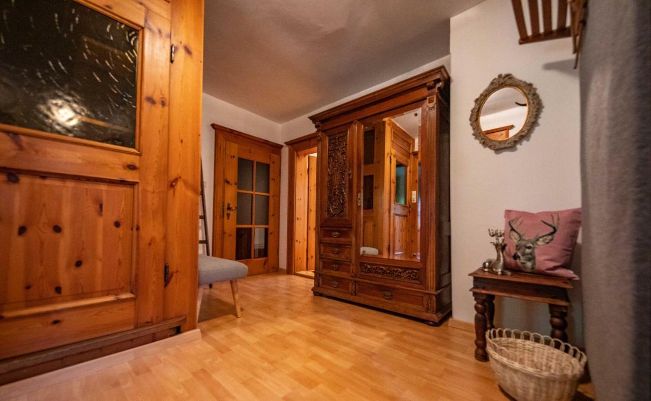Alpenrelax Haus Weidmannsheil Wohnen Im Romantischen Forsthaus Werfen Luaran gambar